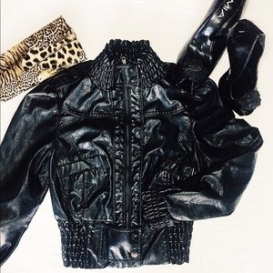 ⚡️SALE⚡️ Faux leather jacket